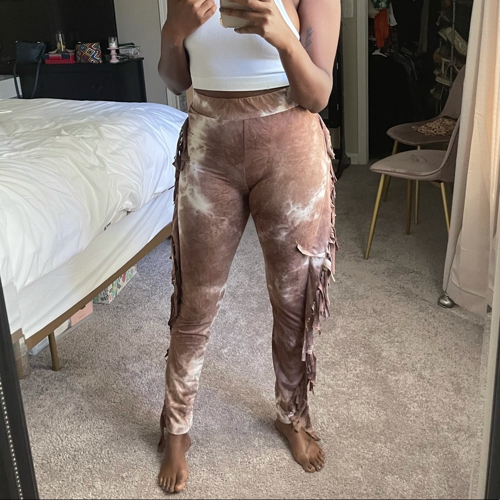 Tie Dye Leggings w/ Fringes